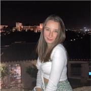 Profesora de Matemáticas, Lengua, Ciencias Naturales y Sociales